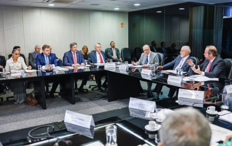 CNPE aprova aumento da mistura do biodiesel ao diesel