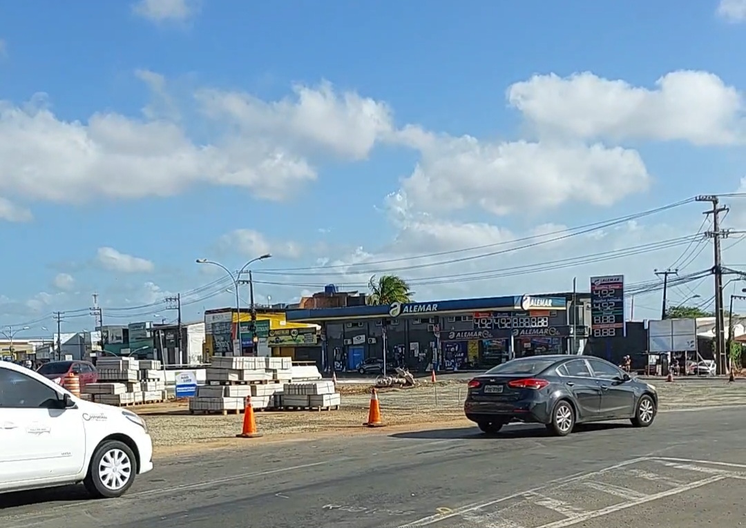 Transito começa a fluir melhor na Cohab-Anil com eliminação da rotatória
