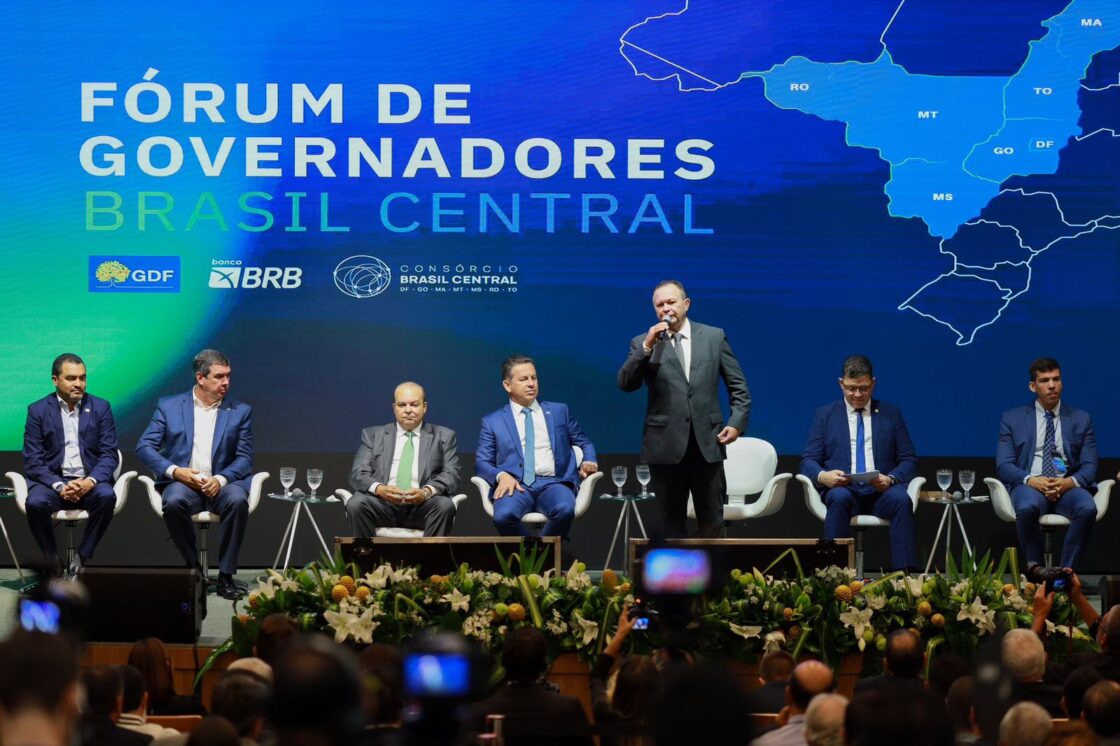 Carlos Brandão participa do 1º Fórum de Governadores do Brasil Central