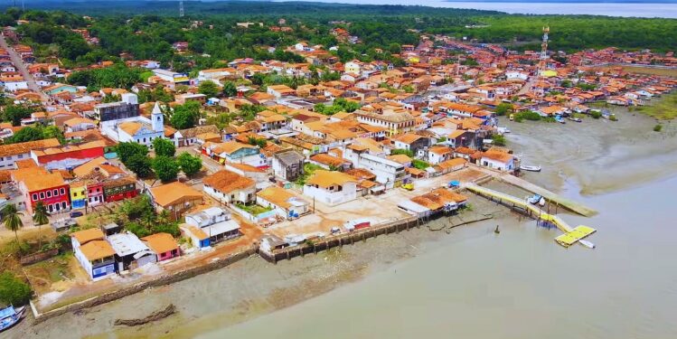 TCE celebra Termo de Ajustamento de Gestão com a Prefeitura de Turiaçu