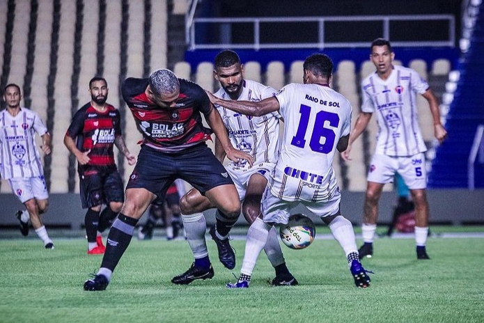 Maranhão vence Moto de goleada e se isola na liderança do Maranhense
