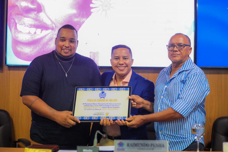 Carnavalesco Daniel Campos Vale recebe título de cidadão honorário de São Luís