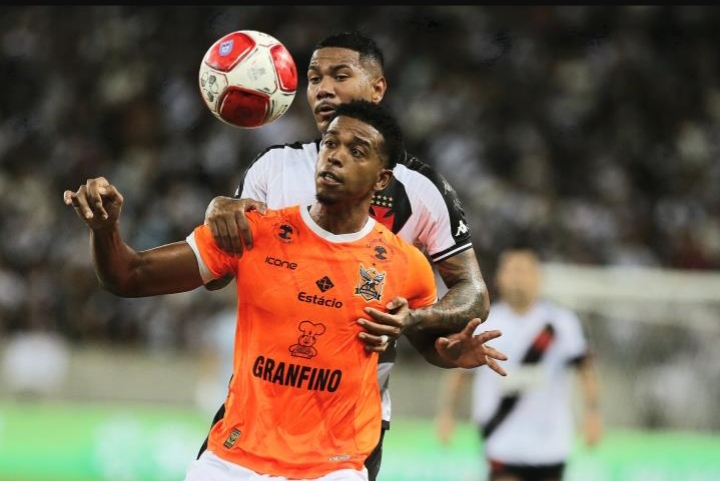 Vasco e Nova Iguaçu empatam no primeiro duelo das semifinais do Carioca