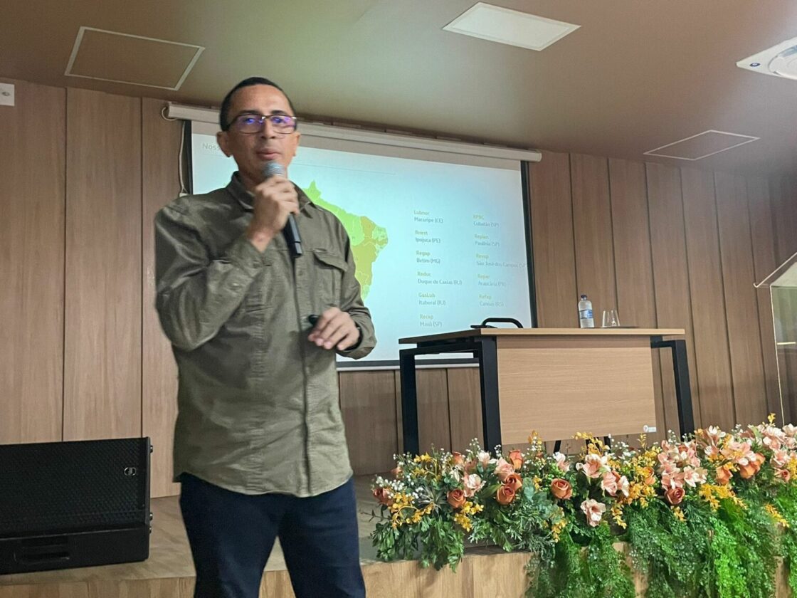 Senac realiza evento sobre petróleo para alunos do Curso de Frentistas