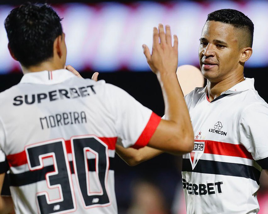 São Paulo e Palmeiras garantem vaga nas oitavas de final da Copa do Brasil