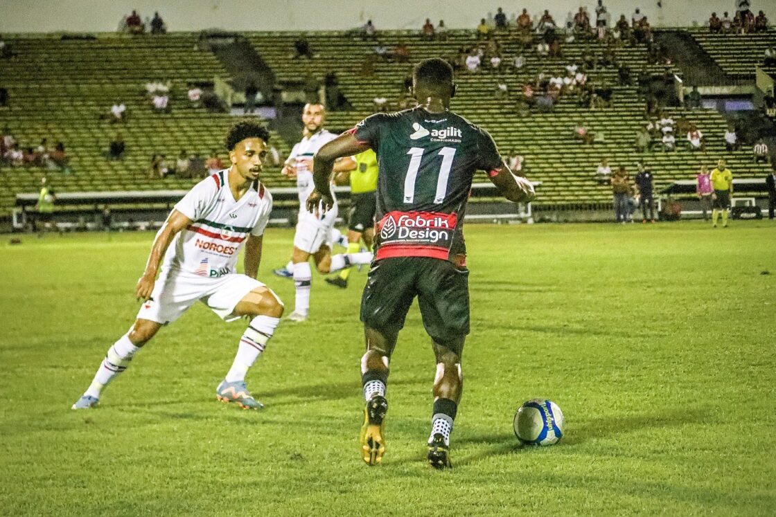 Moto vence River, fora de casa, e encosta no líder do Grupo A2 da Série D
