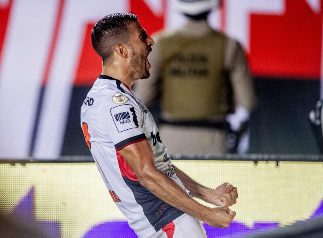 Vitória aplica segunda goleada no Atlético Mineiro em menos de cinco dias