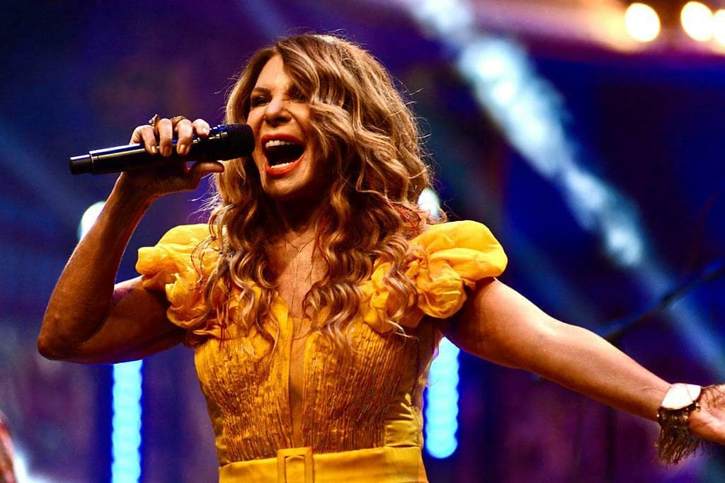 Elba Ramalho e Tony Guerra & Forró Sacode são atrações deste sábado na Praça Maria Aragão