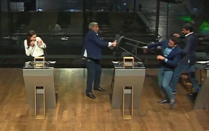 TV Cultura divulga imagens inéditas da cadeirada de Datena em Pablo Marçal domingo