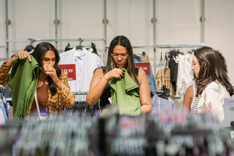 Com vagas para São Luís, Instituto C&A oferece curso gratuito sobre atendimento no varejo de moda