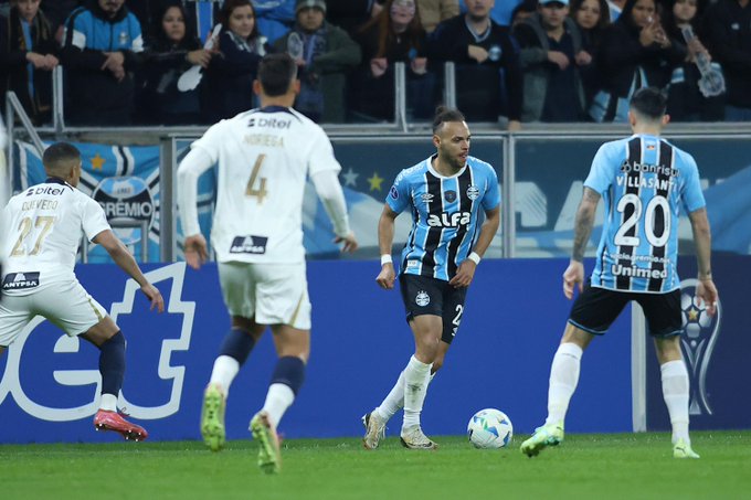 Mais um brasileiro eliminado da Sul-Americana: Grêmio empata com Alianza