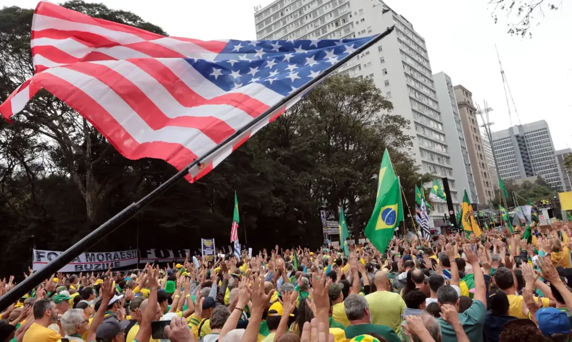 Dia da Independência marcado por protestos da direita e por defesa da soberania pelo governo