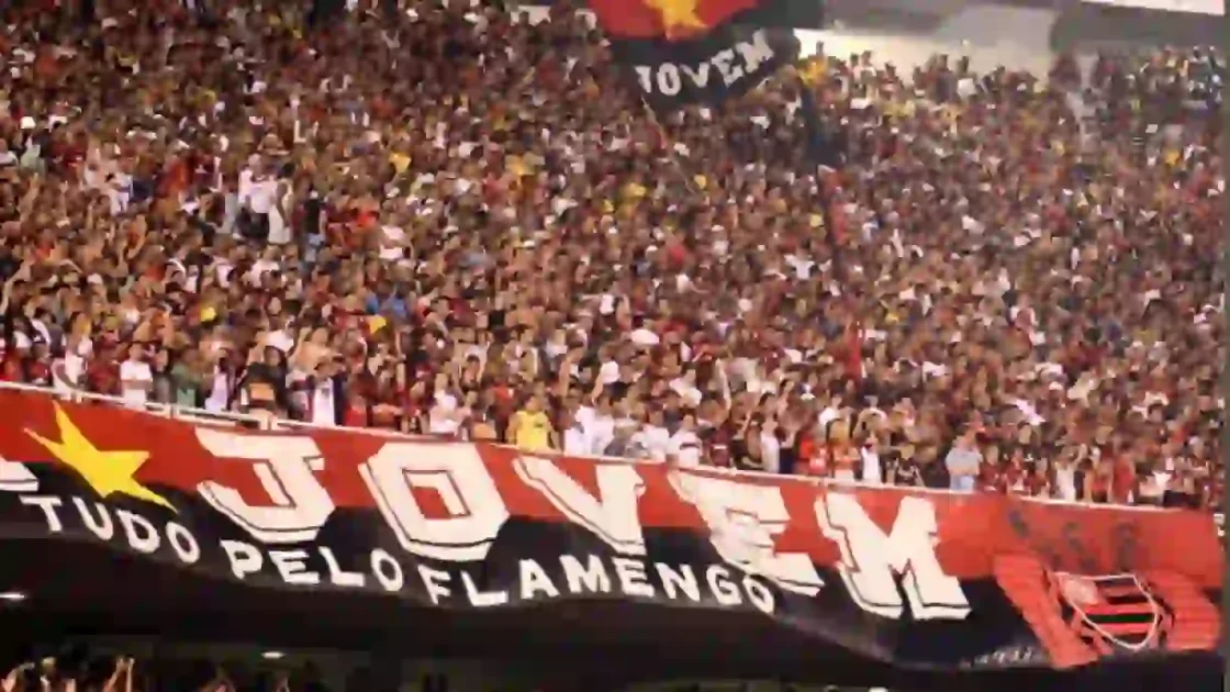 Torcida Jovem do Flamengo é afastada pela Justiça dos estádios de futebol
