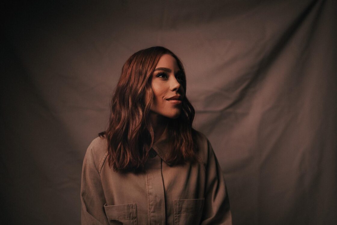 Julliany Souza concorre ao Grammy Latino na categoria ‘Melhor Álbum de Música Cristã