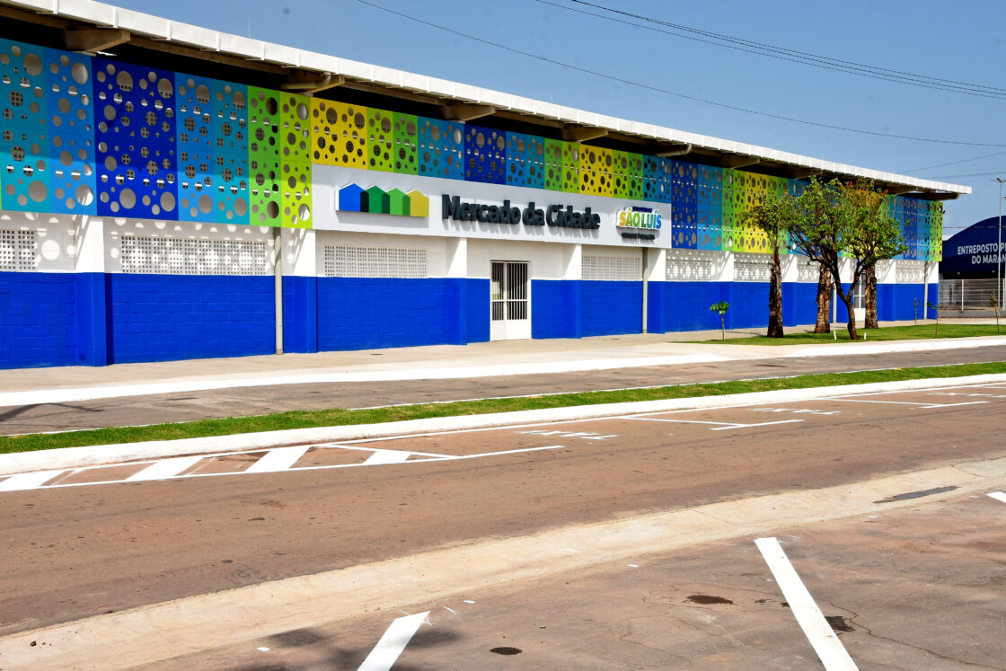 Inaugurado o Mercado da Cidade para onde vao feirantes do Mercado Central