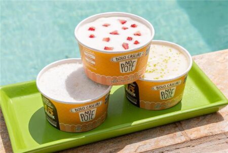 NUTRIÇÃO Bolos gelados no pote ganham destaque com altas temperaturas e se tornam alternativa saborosa para aproveitar o calor