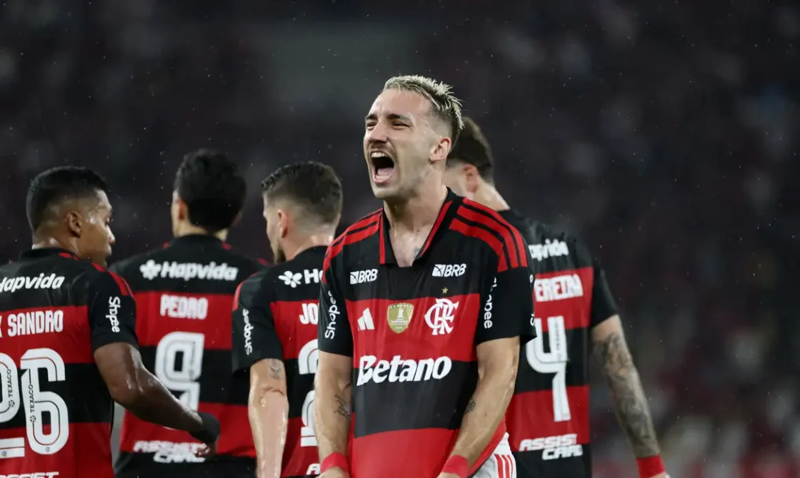 BRASILEIRÃO Flamengo derrota Clube do Remo, tira Fluminense do G4 e ocupa o quarto lugar