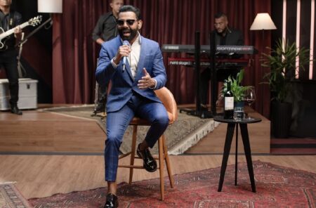 MÚSICA Pablo emociona e reafirma reinado do Arrocha com o lançamento de “O Amor É Brega”