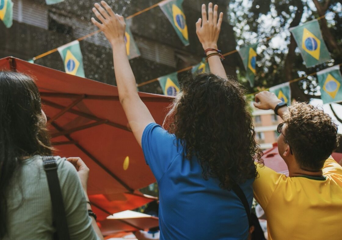 FUTEBOL É FESTA Copa do Mundo pode aumentar conflitos em condomínios, alerta uCondo
