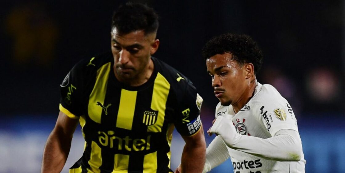 CONMEBOL LIBERTADORES Corinthians empata com o Peñarol no Uruguai e assegura o primeiro lugar do Grupo E