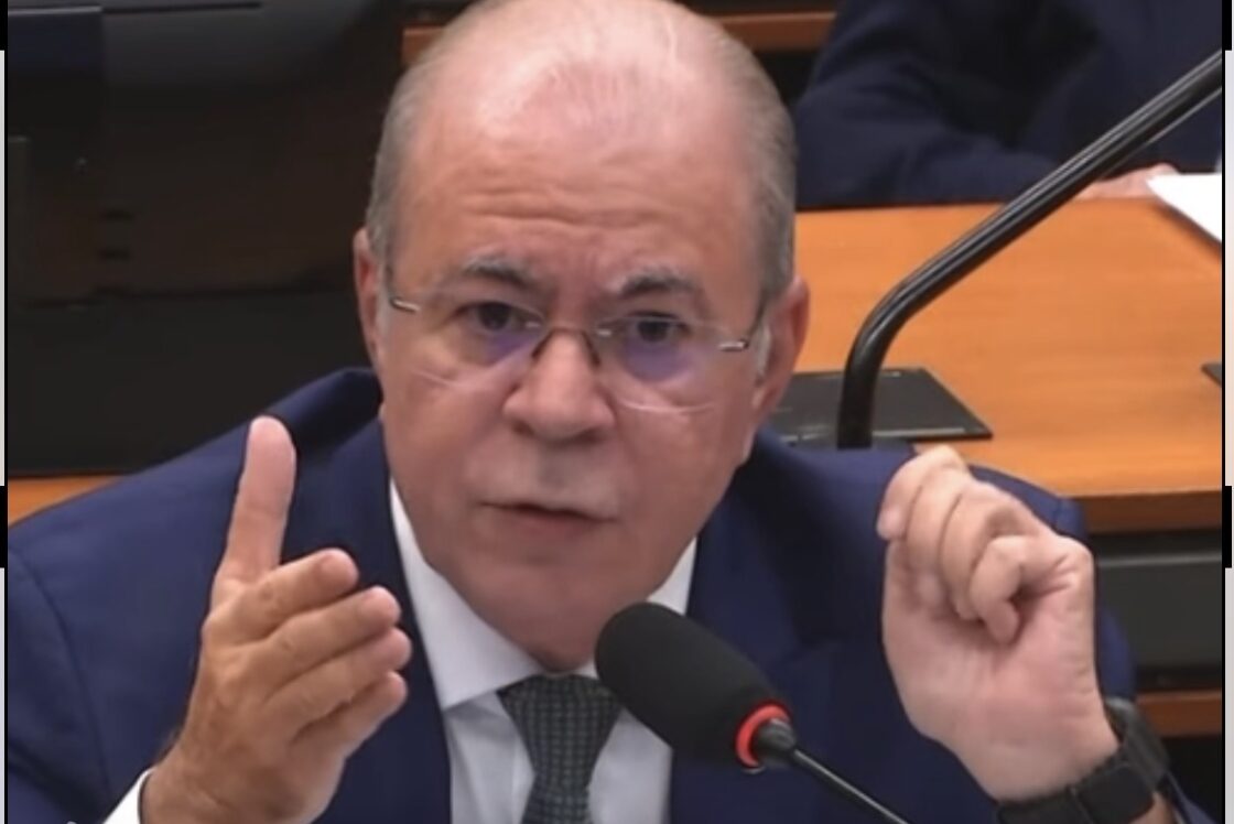 FIM DA ESCALA 6 x 1 Hildo Rocha defende imediata jornada de trabalho 5 x 2, sem período de transição