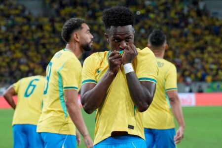 RUMO à COPA Seleção Brasileira se despede da torcida com a goleada sobre o Panamá: 6 a 2