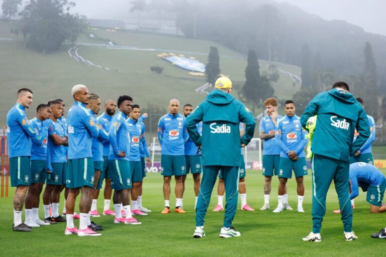 SELEÇÃO BRASILEIRA Carlo Ancelotti apresenta neste domingo, no Maracanã, o time que vai disputar a Copa do Mundo em busca do hexa