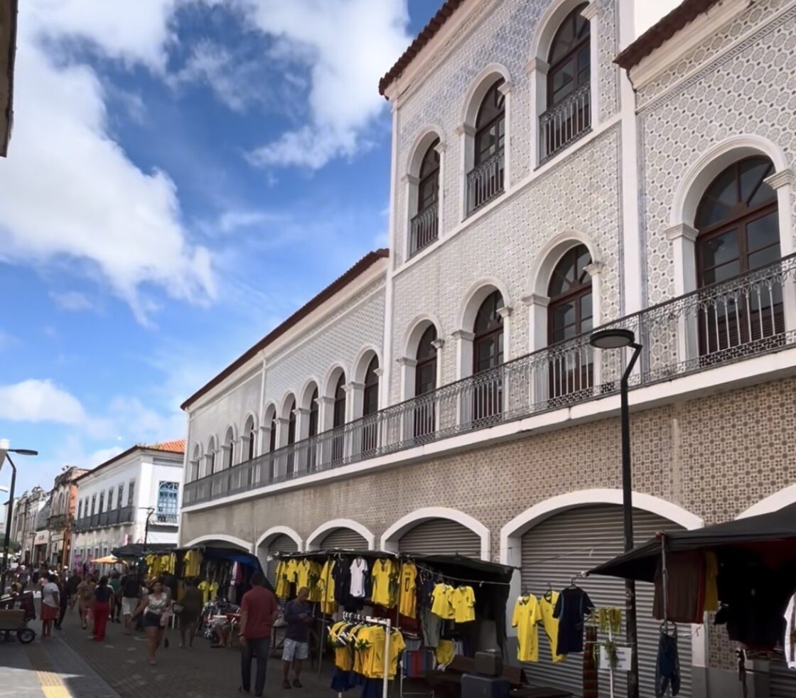 GRANDE E SEM OCUPAÇÃO Antiga loja das Casas Pernambucanas é uma das construções mais imponentes da Rua Grande, no Centro Histórico de São Luís