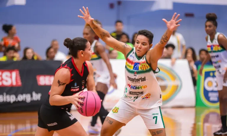 BASQUETE FEMININO TV Brasil transmite mais um confronto entre o Sesi Araraquara x Sampaio Basquete