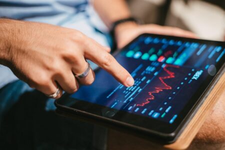 MERCADO DE CAPITAIS Investimentos de maranhenses na bolsa de valores ultrapassam os R$ 6,85 bilhões no primeiro semestre