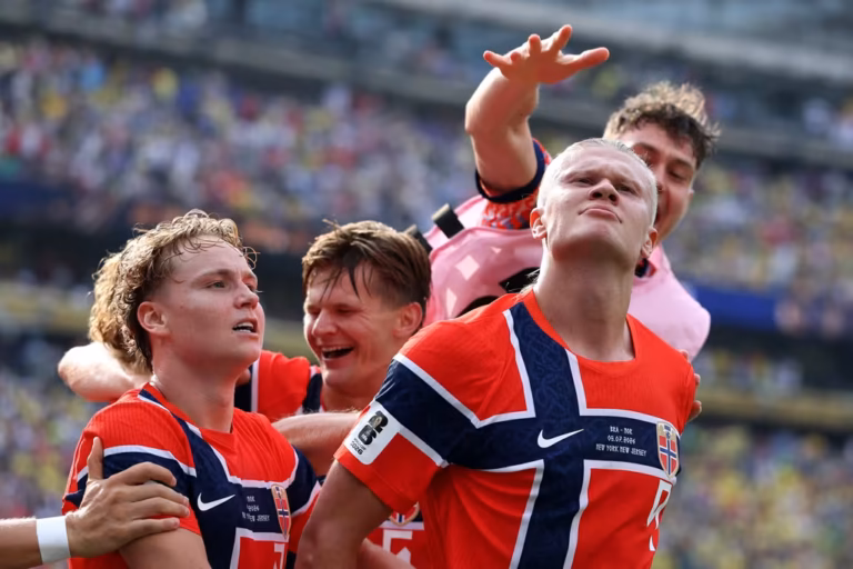  ORJAN NEYLAND Ao comentar desclassificação do Brasil, treinador da Noruega diz que “é difícil descrever essas emoções”