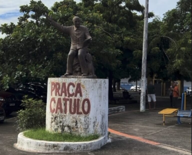 LUAR DO SERTÃO Praça em frente ao Nhozinho Santos em São Luís homenageia grande nome da música brasileira
