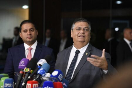 SIGILO SUSPENSO Relatório de Flávio Dino diz que senador Weverton Rocha tentou dificultar no STJ investigação sobre assassinato