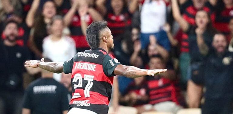 SERIE A Flamengo encurta para seis pontos a distância para o líder Palmeiras