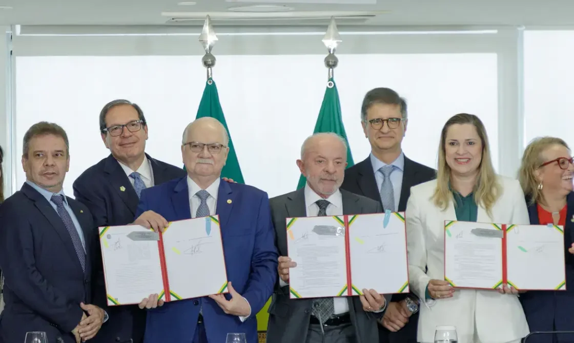 DINHEIRO PARA JUSTIÇA Governo sanciona leis que criam e reestruturam fundos ligados ao Poder Judiciários