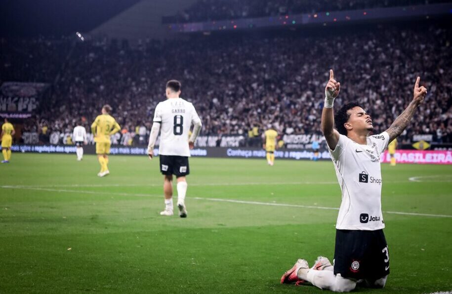 TIMÃO REAGE Corinthians volta a vencer pelo Brasileirão, mas ainda continua ameaçado de rebaixamento para a Série B