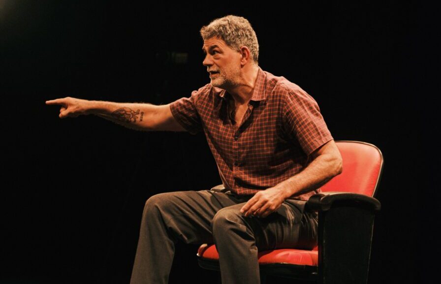 FESTA DE ANIVERSÁRIO Teatro Sesc celebra aniversário com espetáculo de Eduardo Moscovis no dia 07 de novembro