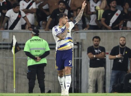 DERROTA NO MARACANÃ Mesmo com a vantagem de jogar por um empate, Vasco perde para Boca Júnior e é eliminado da Sul-Americana