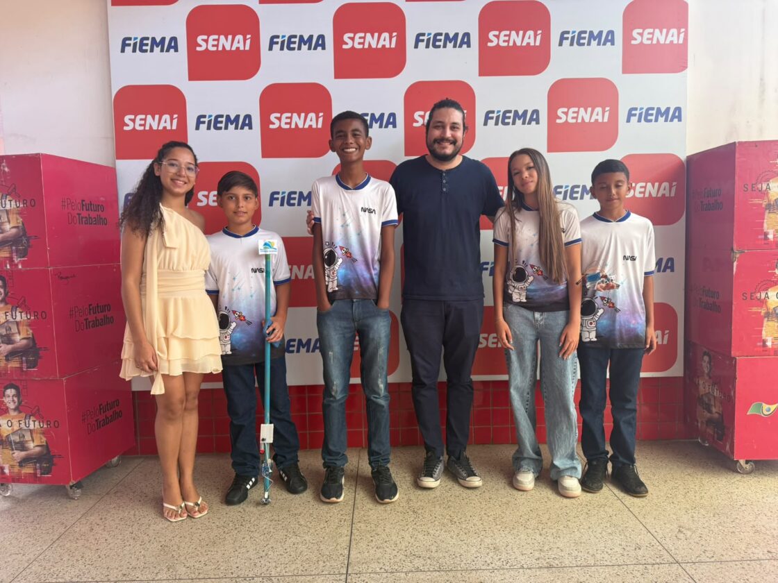 EDUCAÇÃO E TECNOLOGIA De aluna a professora: trajetória no Senai inspira projeto de robótica voltado à acessibilidade