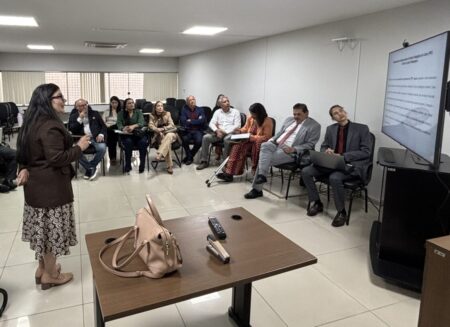 ADEQUAÇÃO ACADÊMICA Acordo prevê adequação do curso de medicina da Universidade Estadual do Maranhão